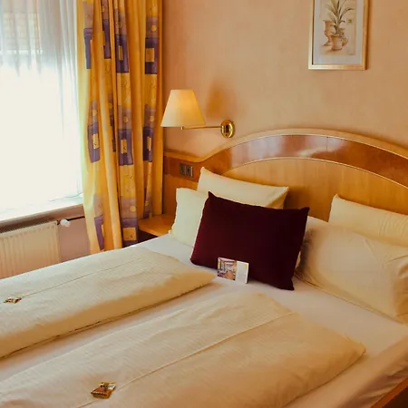 Weinhof Hotel 3*