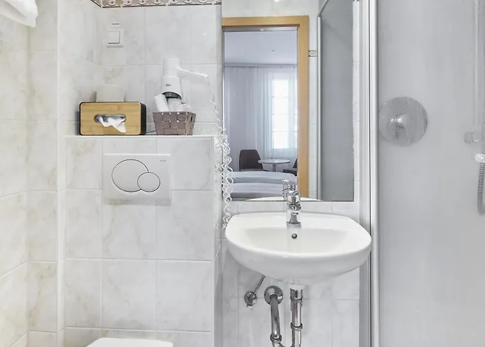 Отель Weinhof Кохем